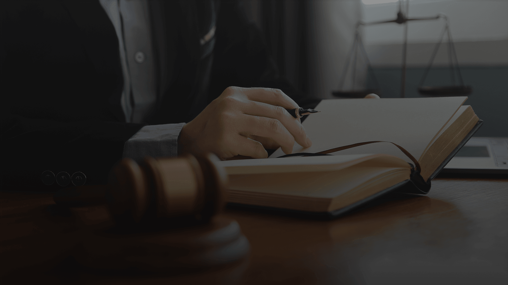 Imagem de capa: Estatuto e Regimento — FMP Faculdade de Direito, Porto Alegre